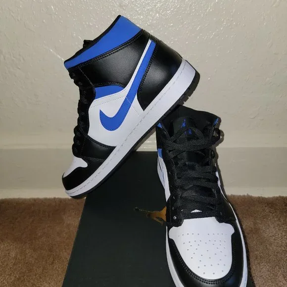 Air Jordan 1 Mid
